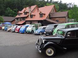 Vintage cars at the Eisenhammer shortly after the opening