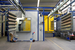 Archive image of the powder coating plant in the days of Metallbearbeitung Wertheim GmbH
