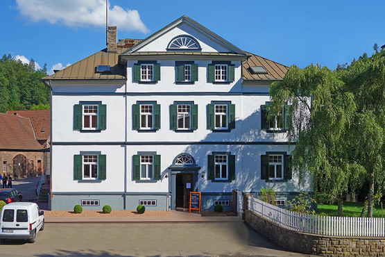 Exterior view of the manor house on the Eisenhammer in Hasloch